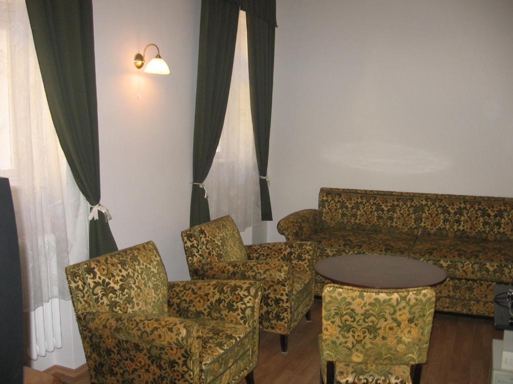 Hôtel Mater Salvatoris House à Gödöllő Extérieur photo